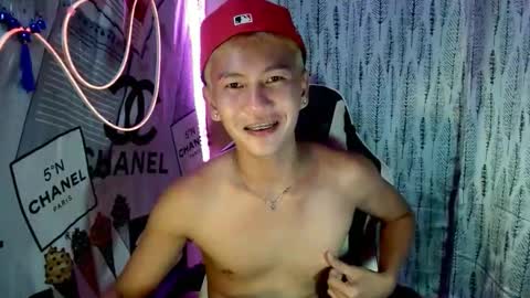 ralfhuge24 online show from December 4, 10:18 pm