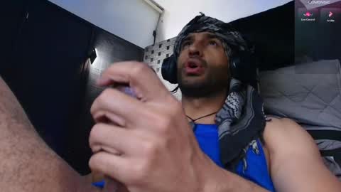 Snapshot of ralfvoss chatting on April 13, 10:59 pm ralfvoss online show from April 13, 10:59 pm