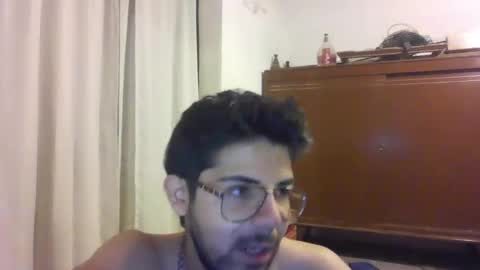 Snapshot of ralphillips25 chatting on October 24, 8:49 pm ralphillips25 online show from October 24, 8:49 pm