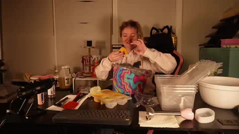 Rami online show from March 5, 2:03 am