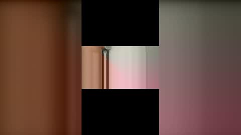 Snapshot of ramo728714 chatting on April 25, 10:51 am Sergio R online show from April 25, 10:51 am