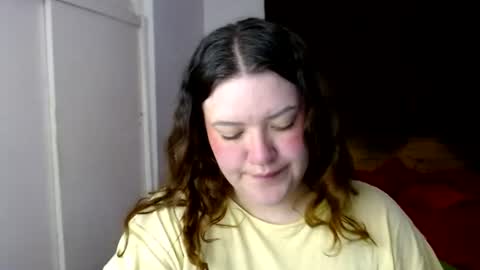 Snapshot of ramona15 chatting on July 18, 1:43 am Ramona online show from July 18, 1:43 am