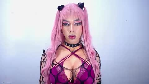 RamonaSmit online show from April 10, 8:24 pm