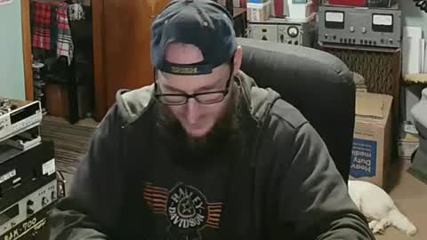 Snapshot of randalltotazz chatting on May 1, 8:35 pm Randall online show from May 1, 8:35 pm