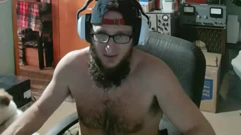 Snapshot of randalltotazz chatting on May 4, 11:34 pm Randall online show from May 4, 11:34 pm