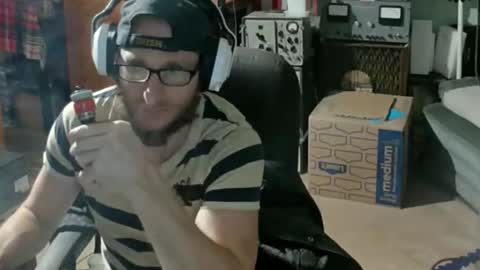 Snapshot of randalltotazz chatting on May 23, 9:08 pm Randall online show from May 23, 9:08 pm