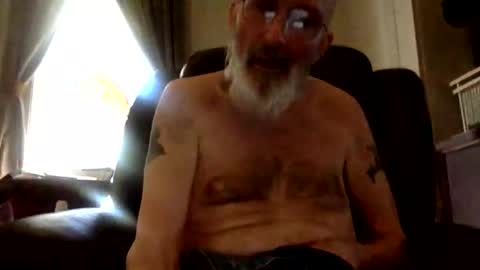 Snapshot of rando56 chatting on October 29, 4:53 pm Randy online show from October 29, 4:53 pm