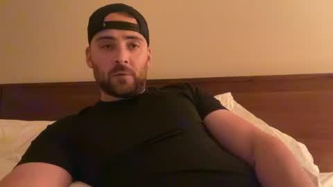 randomdude5950 online show from June 26, 2:16 am