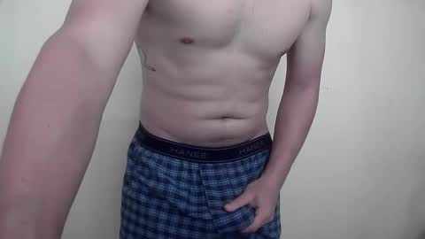 Snapshot of randomzombie chatting on March 29, 2:17 pm randomzombie online show from March 29, 2:17 pm