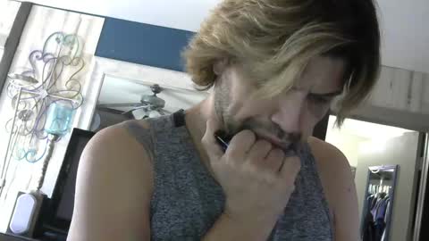 Randy8inbater online show from December 10, 10:37 pm