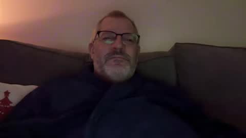 Snapshot of randyboyandy chatting on December 5, 12:08 am randyboyandy online show from December 5, 12:08 am