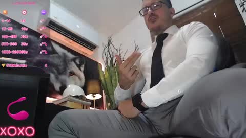Snapshot of randylukehot chatting on October 4, 7:01 pm randylukehot online show from October 4, 7:01 pm