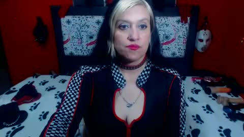 Sonia online show from March 5, 6:54 am