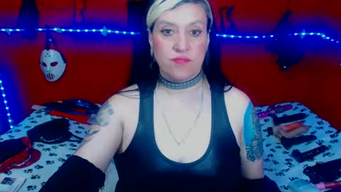 Sonia online show from September 11, 1:06 am