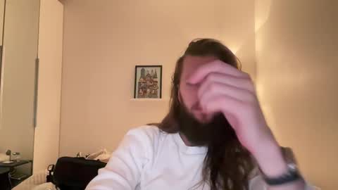 Snapshot of ranrarohtye chatting on October 2, 3:24 am Aristo online show from October 2, 3:24 am