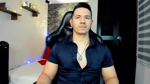 Snapshot of ransoj chatting on December 31, 11:39 pm Jonas online show from December 31, 11:39 pm