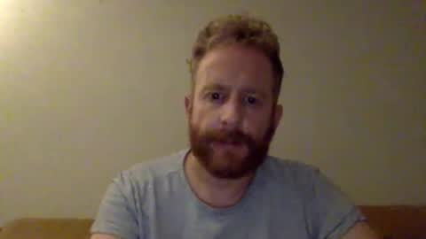 Snapshot of ranste chatting on December 4, 12:30 am Ranste online show from December 4, 12:30 am