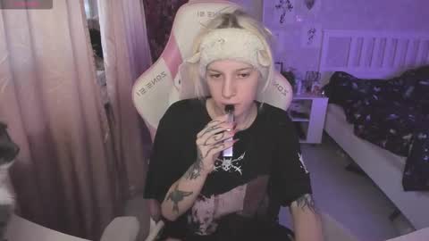 Rapunzel online show from January 7, 1:24 pm