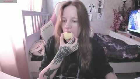 Rapunzel online show from April 17, 1:25 pm