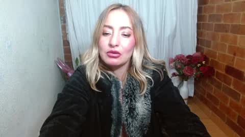 Snapshot of raquel_gh chatting on January 30, 12:07 am Raquel online show from January 30, 12:07 am