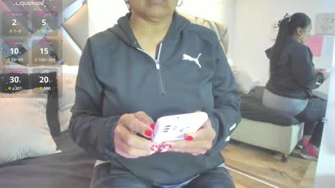 Raquel Moore  online show from January 18, 4:00 pm