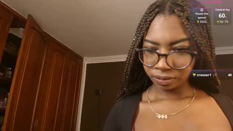 Raquel online show from October 26, 11:38 am