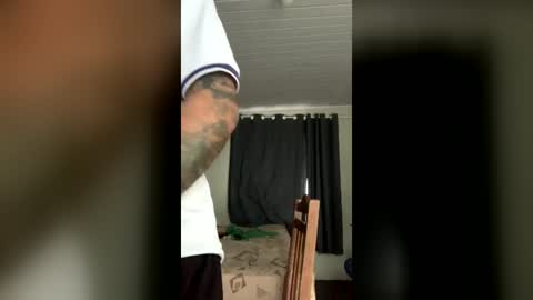 Snapshot of rarevibe123 chatting on August 5, 6:44 pm rarevibe123 online show from August 5, 6:44 pm