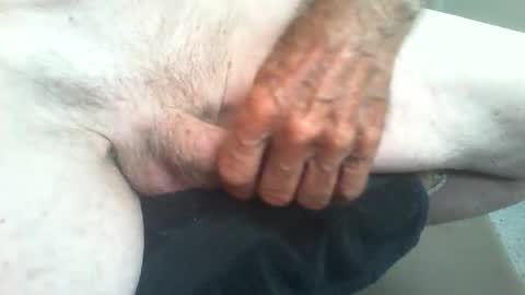 Snapshot of rattcatt chatting on June 6, 2:11 pm rattcatt online show from June 6, 2:11 pm
