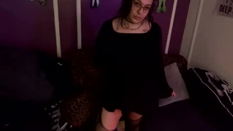 Rattlesnake Bitch 666 online show from November 11, 10:54 pm