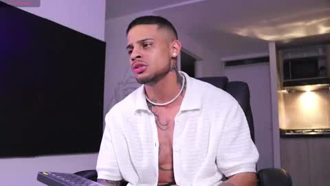 rausch77 online show from March 3, 6:04 am