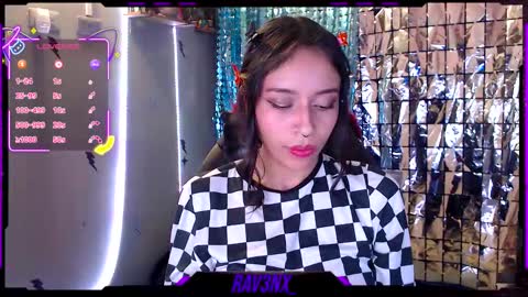   online show from October 27, 3:10 am