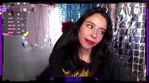   online show from March 5, 6:15 pm