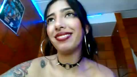 Snapshot of raven__purple chatting on February 11, 5:37 am raven__purple online show from February 11, 5:37 am