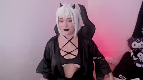 Raven online show from October 14, 7:47 pm