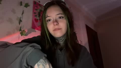 Snapshot of raven_armor chatting on May 30, 5:21 pm raven_armor online show from May 30, 5:21 pm
