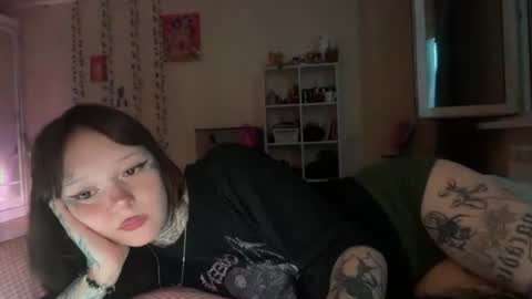 Snapshot of raven_armor chatting on July 18, 7:06 pm raven_armor online show from July 18, 7:06 pm
