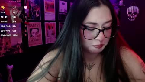 Snapshot of raven_darkk chatting on July 3, 9:10 pm Raven online show from July 3, 9:10 pm