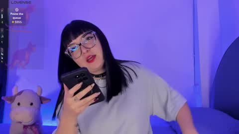 Raven  online show from April 11, 1:43 am