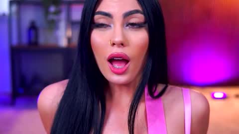 Lav online show from January 5, 7:17 pm