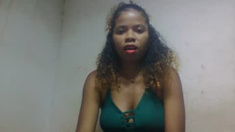 ravomamy online show from November 12, 9:32 am