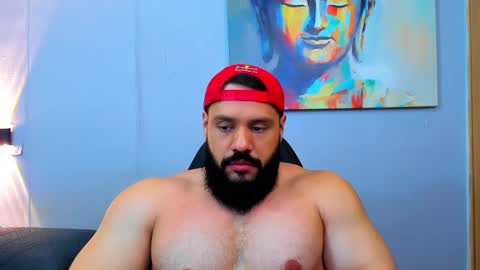 Snapshot of rawmathews chatting on December 5, 5:37 am rawmathews online show from December 5, 5:37 am