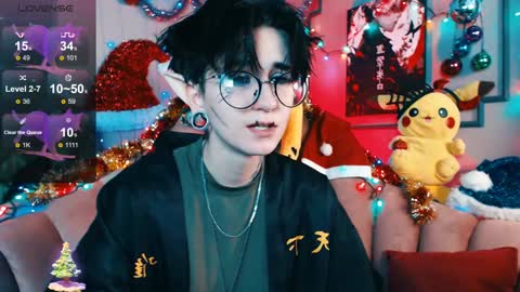 Snapshot of ray__taylor chatting on January 8, 4:00 pm Ray online show from January 8, 4:00 pm