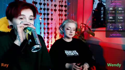 Snapshot of ray__taylor chatting on February 22, 7:47 pm Ray online show from February 22, 7:47 pm