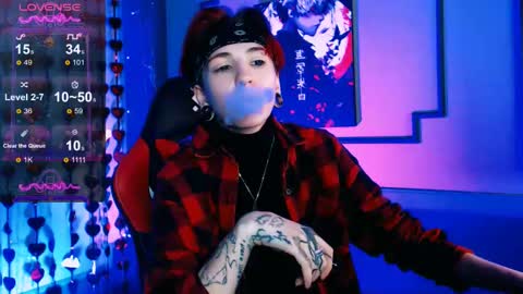 Snapshot of ray__taylor chatting on March 10, 4:14 pm Ray online show from March 10, 4:14 pm