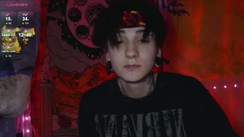 Snapshot of ray__taylor chatting on November 10, 4:17 pm Ray online show from November 10, 4:17 pm