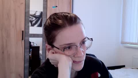 Ray-Ray online show from April 19, 5:12 pm