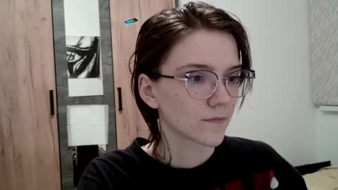 Ray-Ray online show from April 19, 6:10 pm