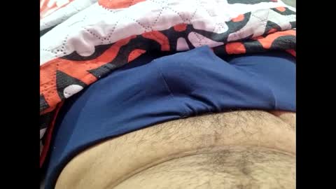 ray_rey1210 online show from April 24, 3:42 am
