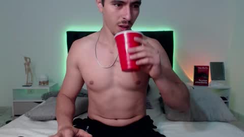 Ray online show from November 10, 11:15 pm