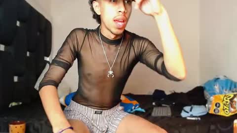 Rayn online show from November 21, 8:07 pm